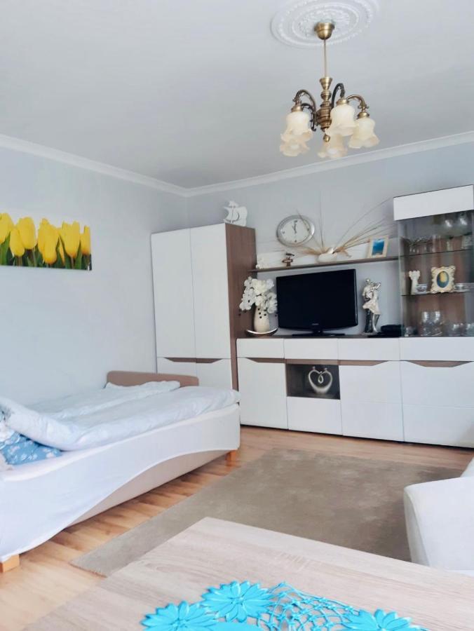 Ania Apartamento Ustka Exterior foto